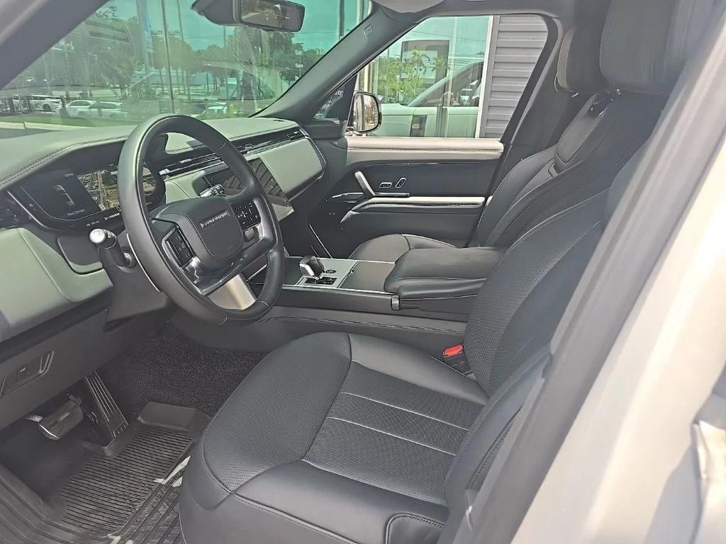 land rover range rover 2025 SALKZ9F91SA290554 image land rover range rover 2025 SALKZ9F91SA290554 image